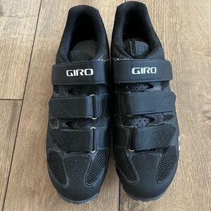 Giro cycling shoes. Color black. Size Euro 41, US 9